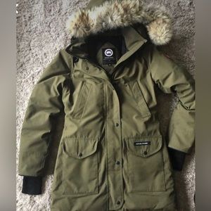 Canada goods jacket xs Trillium style. Olive green